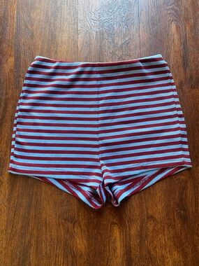 Striped mini hot shorts!!!